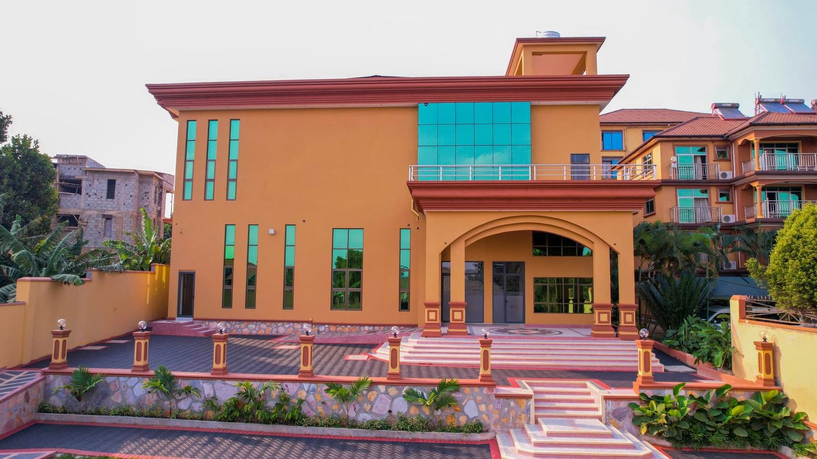 Nican Resort Hotel main building